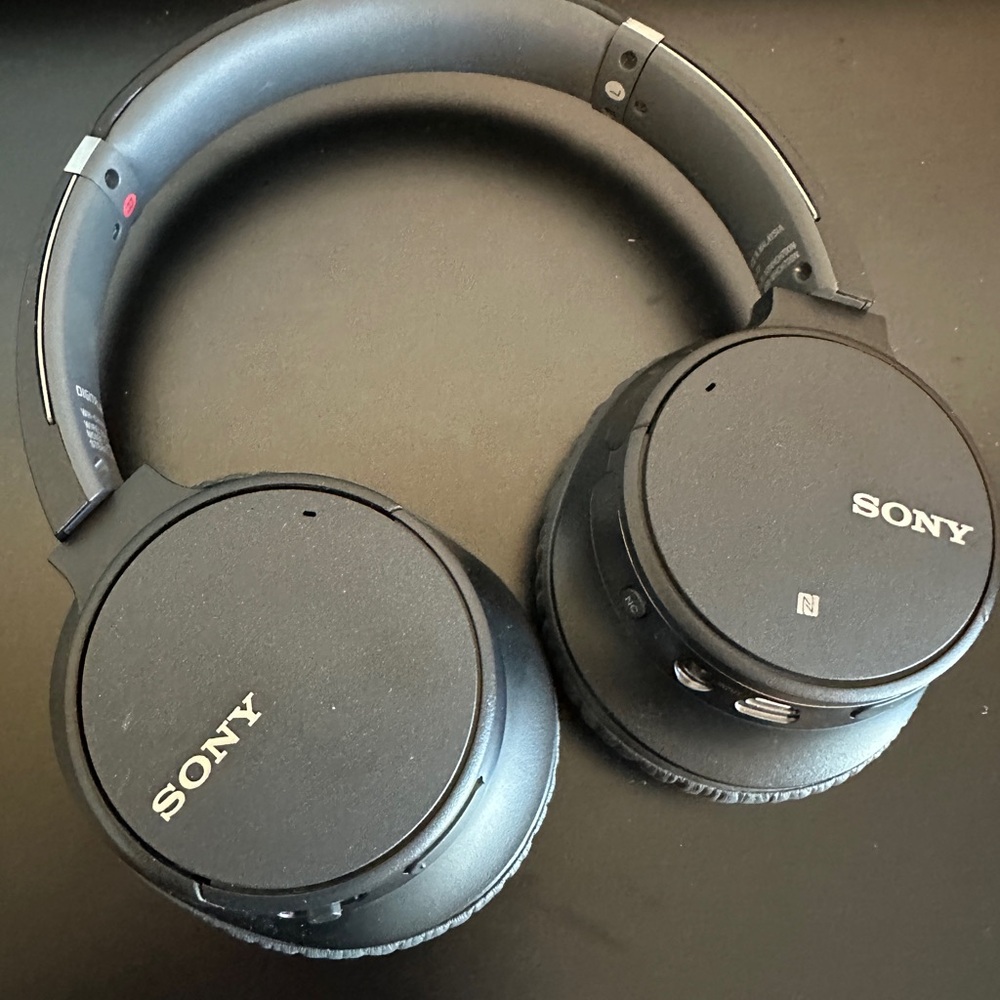 Sony Over-Ear Noise Cancelling Wireless Headphones